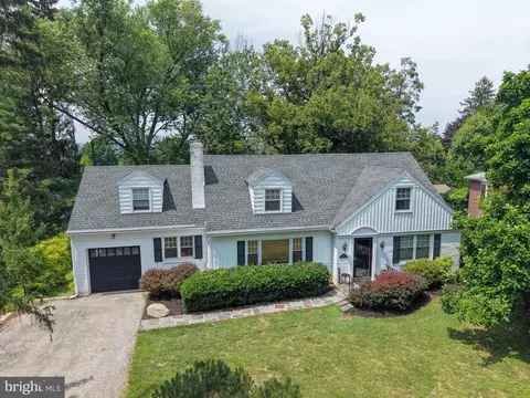 983 Brockie Ln, York, PA 17403