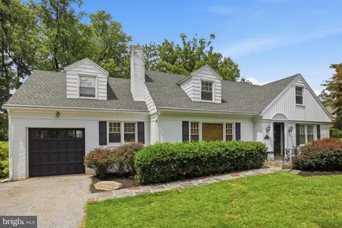 983 Brockie Ln, York, PA 17403