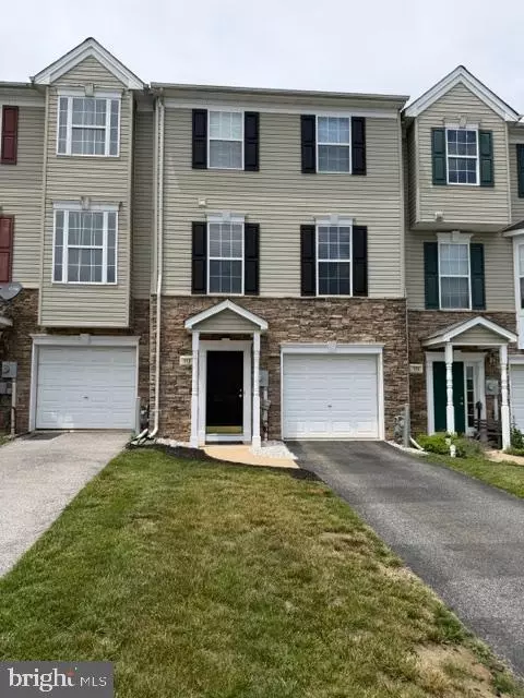 112 Bruaw Dr, York, PA 17406