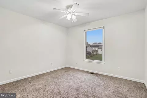 Bedroom - 436 Springbrook Ct #E1, Hanover, PA 17331 photo 5 of 7