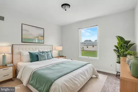 Bedroom - 436 Springbrook Ct #E1, Hanover, PA 17331 photo 3 of 7