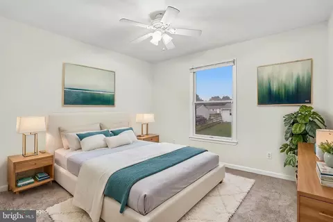 Bedroom - 436 Springbrook Ct #E1, Hanover, PA 17331 photo 2 of 7