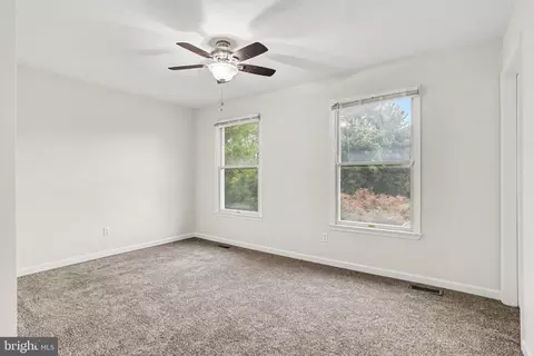Bedroom - 436 Springbrook Ct #E1, Hanover, PA 17331 photo 4 of 7
