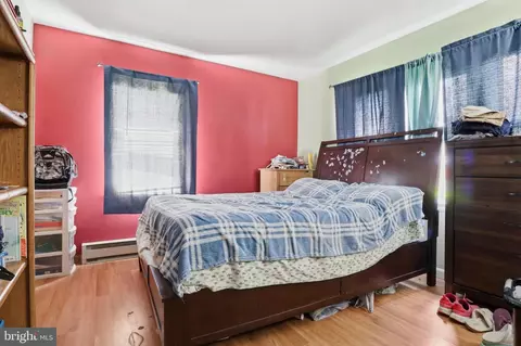 Bedroom - 30 Hanover St, Codorus, PA 17311 photo 4 of 5