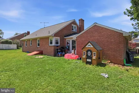 Exterior - 30 Hanover St, Codorus, PA 17311 photo 5 of 6