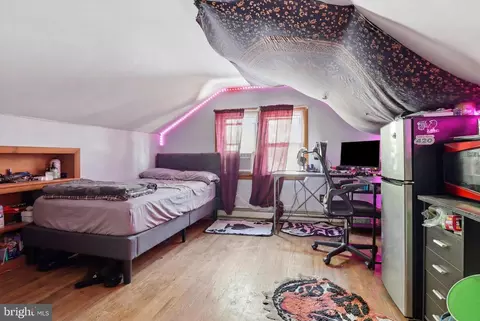 Bedroom - 30 Hanover St, Codorus, PA 17311 photo 3 of 5
