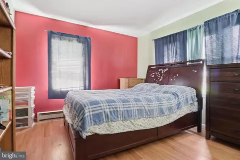 Bedroom - 30 Hanover St, Codorus, PA 17311 photo 2 of 5