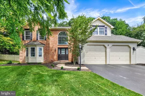 119 Meadow Hill Dr, York, PA 17402