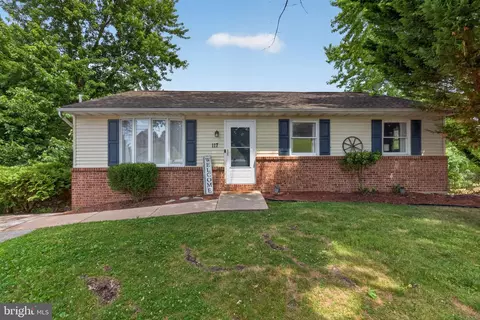 117 Mill St, Seven Valleys, PA 17360