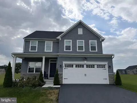 49 Winifred Dr, Hanover, PA 17331