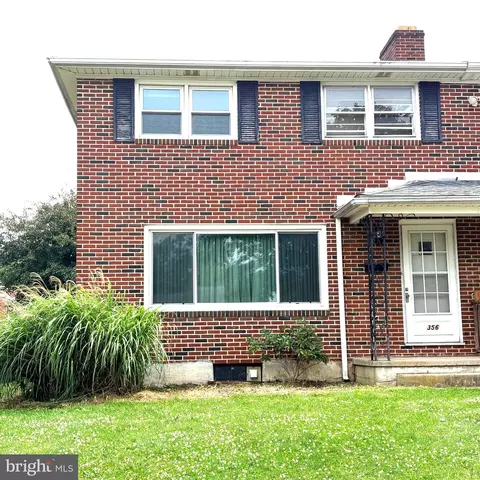 356 E Springettsbury Ave, York, PA 17403
