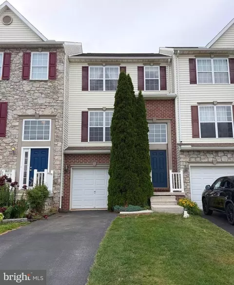1191 Ledge Dr, York, PA 17408