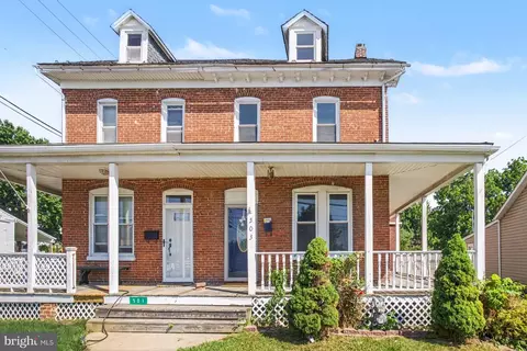503 E Market St, Hellam, PA 17406