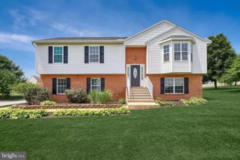 950 Trinity Rd, Felton, PA 17322