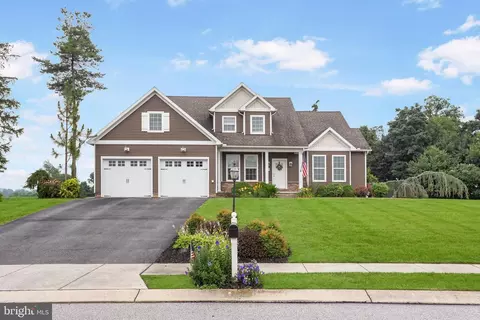 7660 Green Ridge Ln, Abbottstown, PA 17301