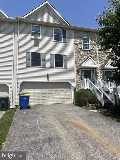 3926 Sheppard Dr, Dover, PA 17315