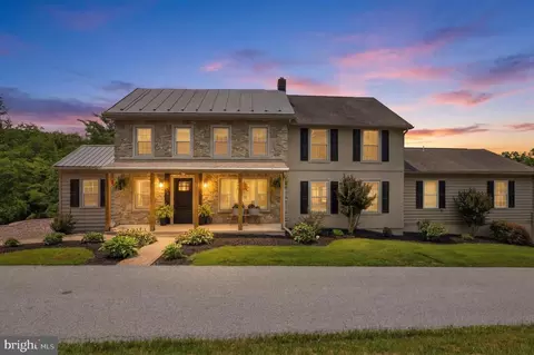 690 Academy Rd, York, PA 17406