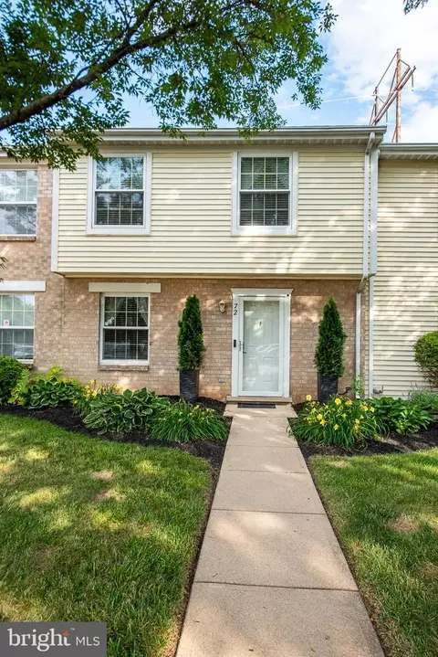 72 Lexton Dr #72, York, PA 17404