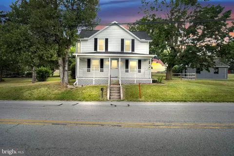 2040 Grandview Rd, Hanover, PA 17331