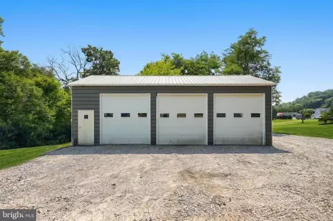 Exterior - 155 4th St, Mount Wolf, PA 17347 photo 2 of 12
