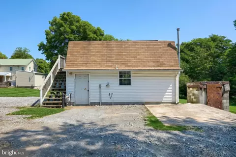 Exterior - 155 4th St, Mount Wolf, PA 17347 photo 5 of 12