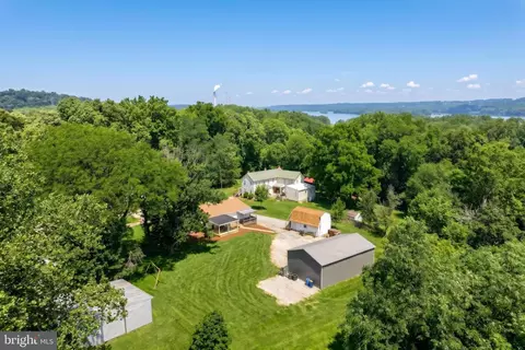 Other - 155 4th St, Mount Wolf, PA 17347 photo 2 of 10