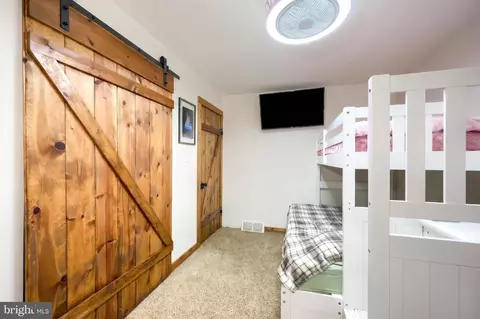 Bedroom - 155 4th St, Mount Wolf, PA 17347 photo 3 of 6