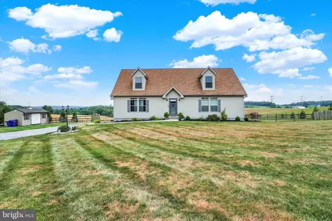 19925 Haugh Rd, Stewartstown, PA 17363