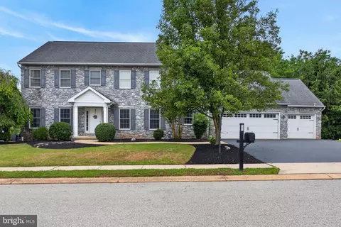 5000 Goldens Path, York, PA 17408