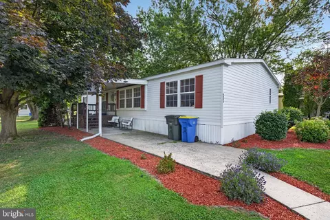 6405 Dupont Ave, Dover, PA 17315