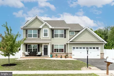 250 Callie Dr, York, PA 17404