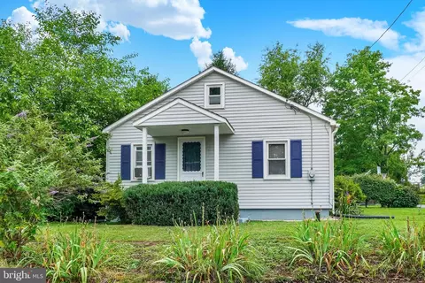 2690 Clearview Dr, York, PA 17404
