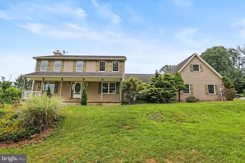 Exterior - 333 Newcomer Rd, Windsor, PA 17366 photo 15 of 21