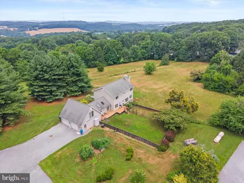 View/Area - 333 Newcomer Rd, Windsor, PA 17366 photo 6 of 8