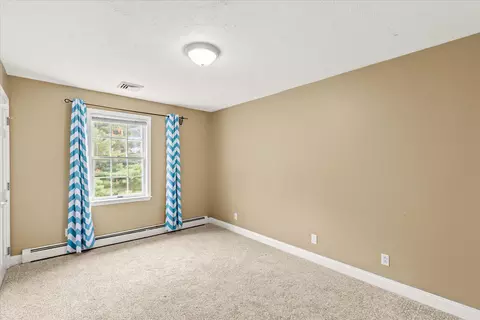 Bedroom - 333 Newcomer Rd, Windsor, PA 17366 photo 8 of 12