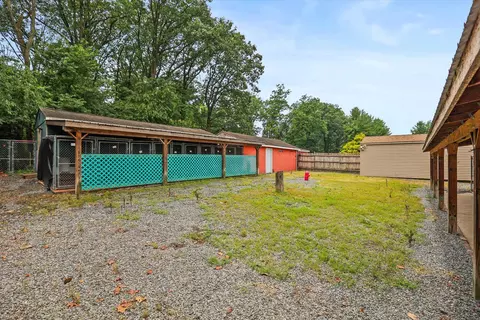 Exterior - 333 Newcomer Rd, Windsor, PA 17366 photo 10 of 21