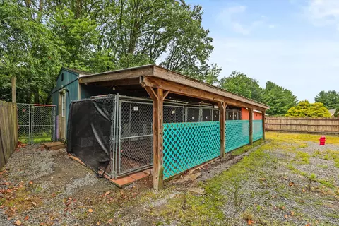 Exterior - 333 Newcomer Rd, Windsor, PA 17366 photo 6 of 21