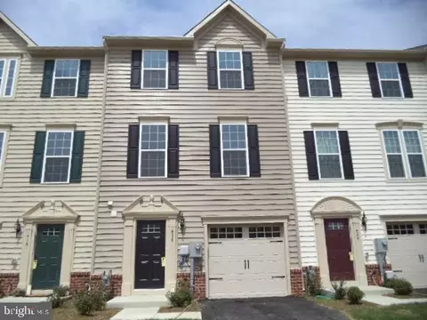 418 Charles Ave, Hanover, PA 17331