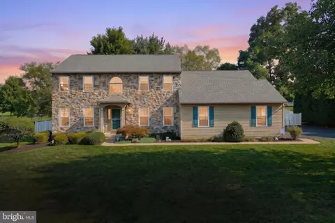 2851 Primrose Ln N, York, PA 17404