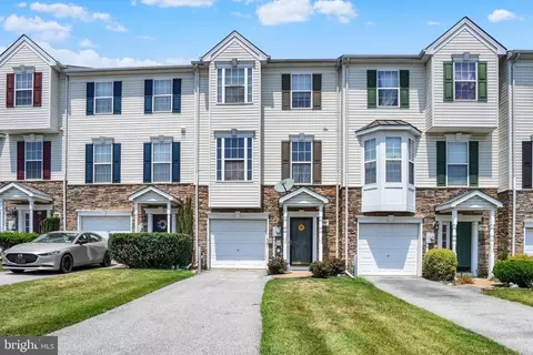 130 Bruaw Dr, York, PA 17406