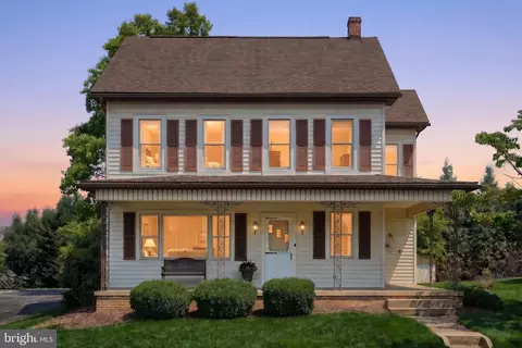 2421 S Queen St, York, PA 17402