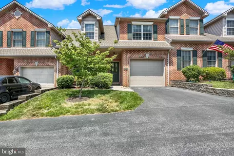 107 Red Haven Rd, New Cumberland, PA 17070