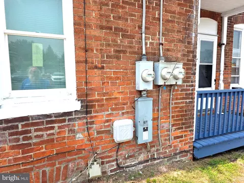 Exterior - 131 E 133 E Chestnut St, Hanover, PA 17331 photo 4 of 11