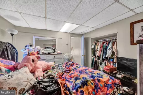 Bedroom - 131 E 133 E Chestnut St, Hanover, PA 17331 photo 2 of 9