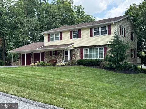 1941 Garnet Rd, York, PA 17403