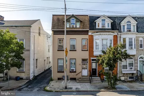 820 E Market St, York, PA 17403