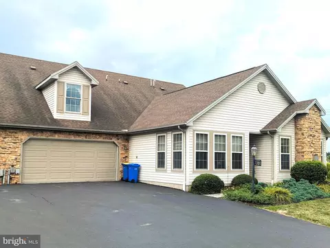 1391 Wellington Dr #A3, York, PA 17408