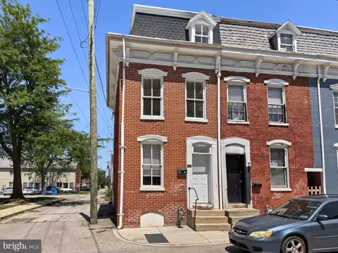 131 E Maple St, York, PA 17401