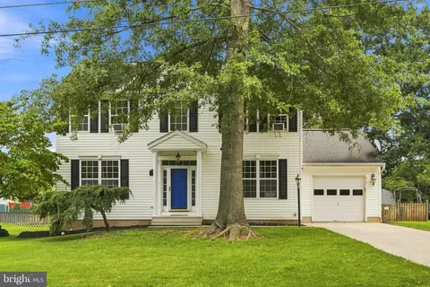 3135 Raintree Rd, York, PA 17404