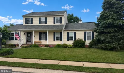 2404 Brookmar Dr, York, PA 17408
